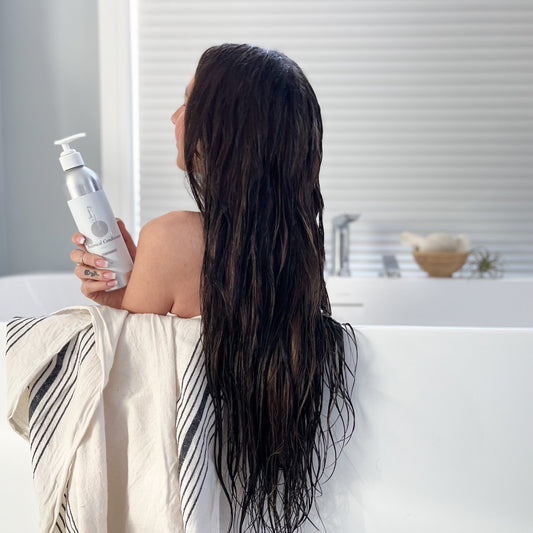 Luscious Hair in 6 Simple Steps