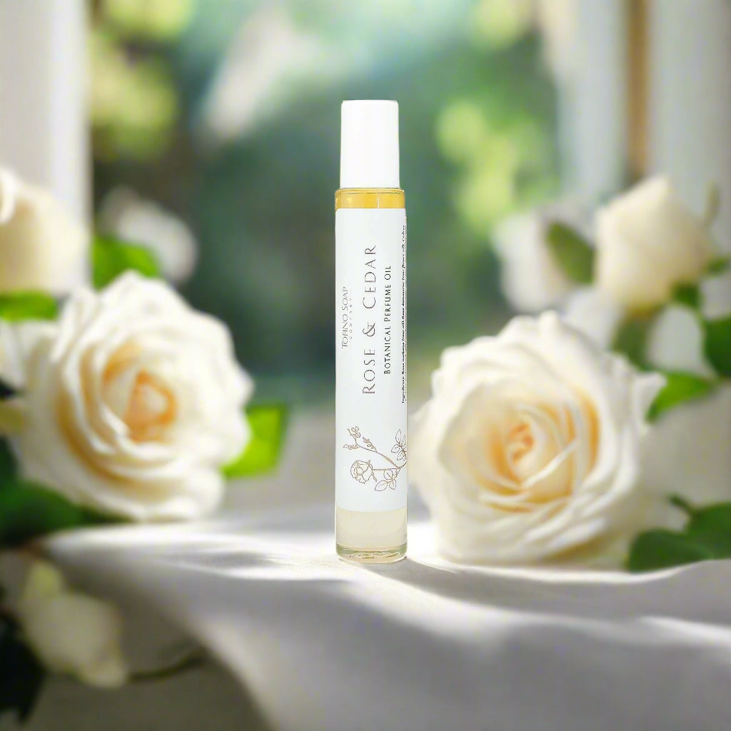 ROSE & CEDAR - Tofino plant perfume